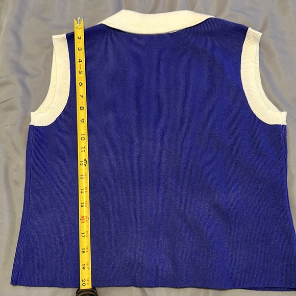 Ribbed Hardware Button Vest - Picture 9 of 9